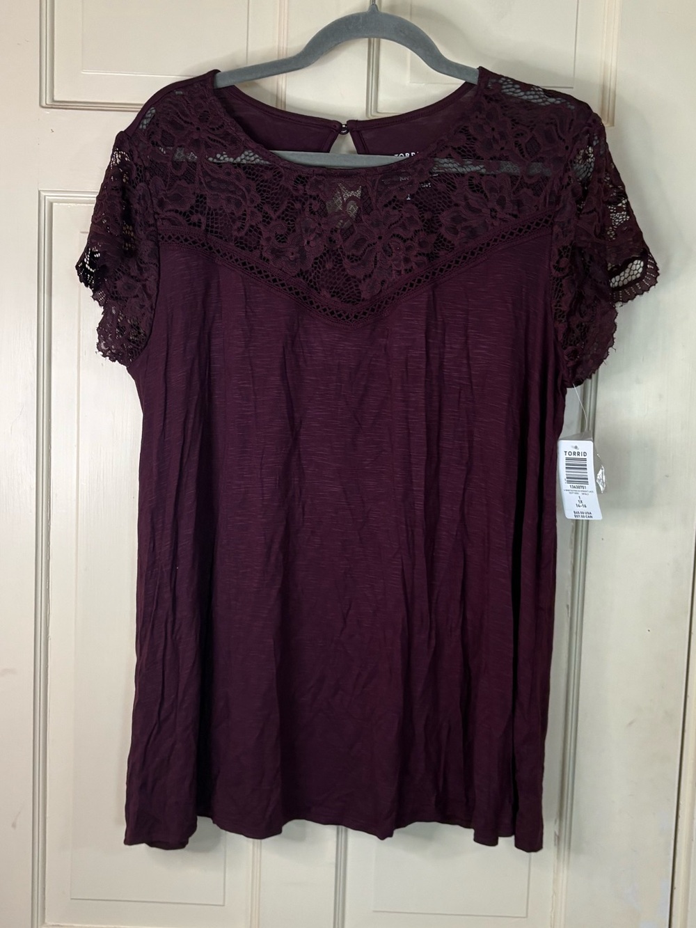 Torrid Plus Size 1X Lace Detail Flutter Sleeve Super Soft Top Burgundy New